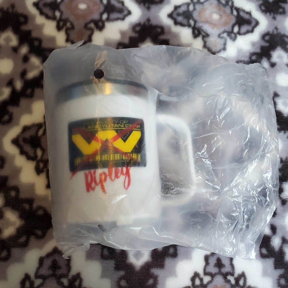Alien Ripley Metal Mug - Picture 6 of 6